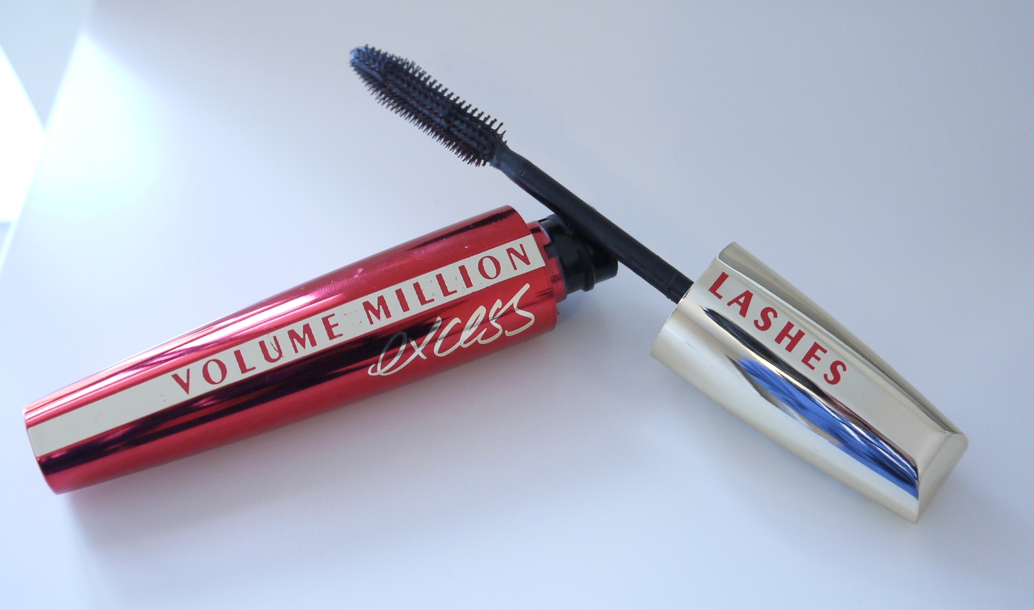 Тушь для ресниц Volume millions Lashes excess